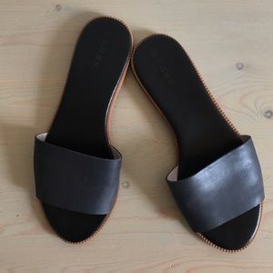 Nordstrom Hinge Flat Slides